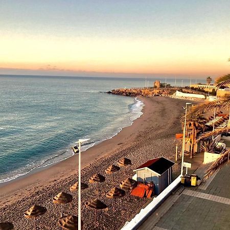 Super Front Line Modern New Apartm Nerja Eksteriør bilde