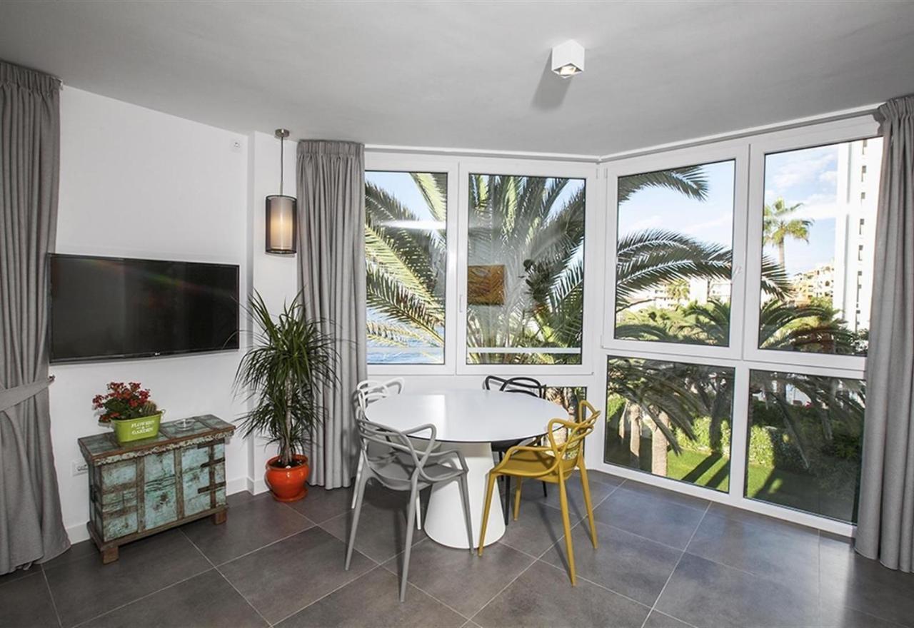 Super Front Line Modern New Apartm Nerja Eksteriør bilde
