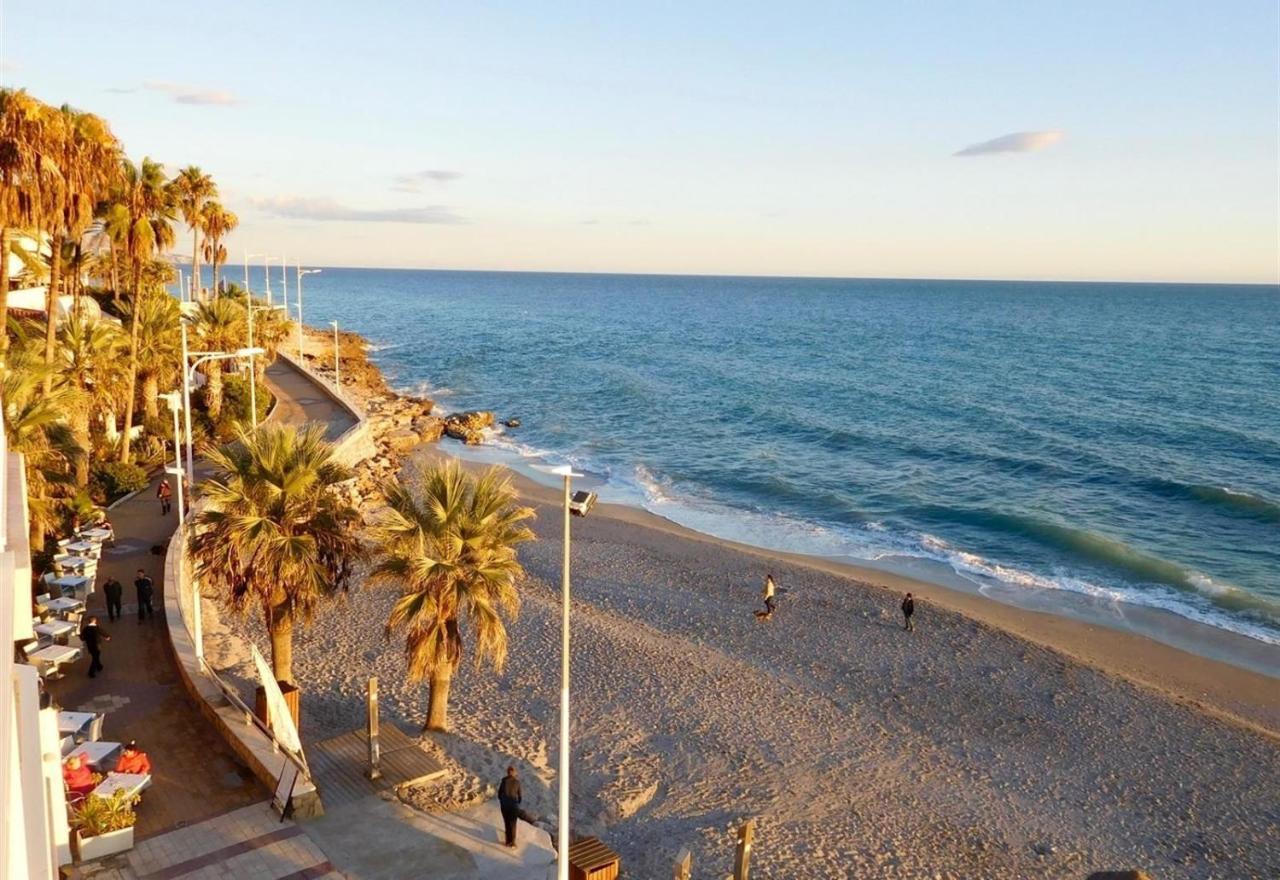 Super Front Line Modern New Apartm Nerja Eksteriør bilde